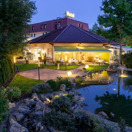 Hotel Am Tierpark Гота Экстерьер фото