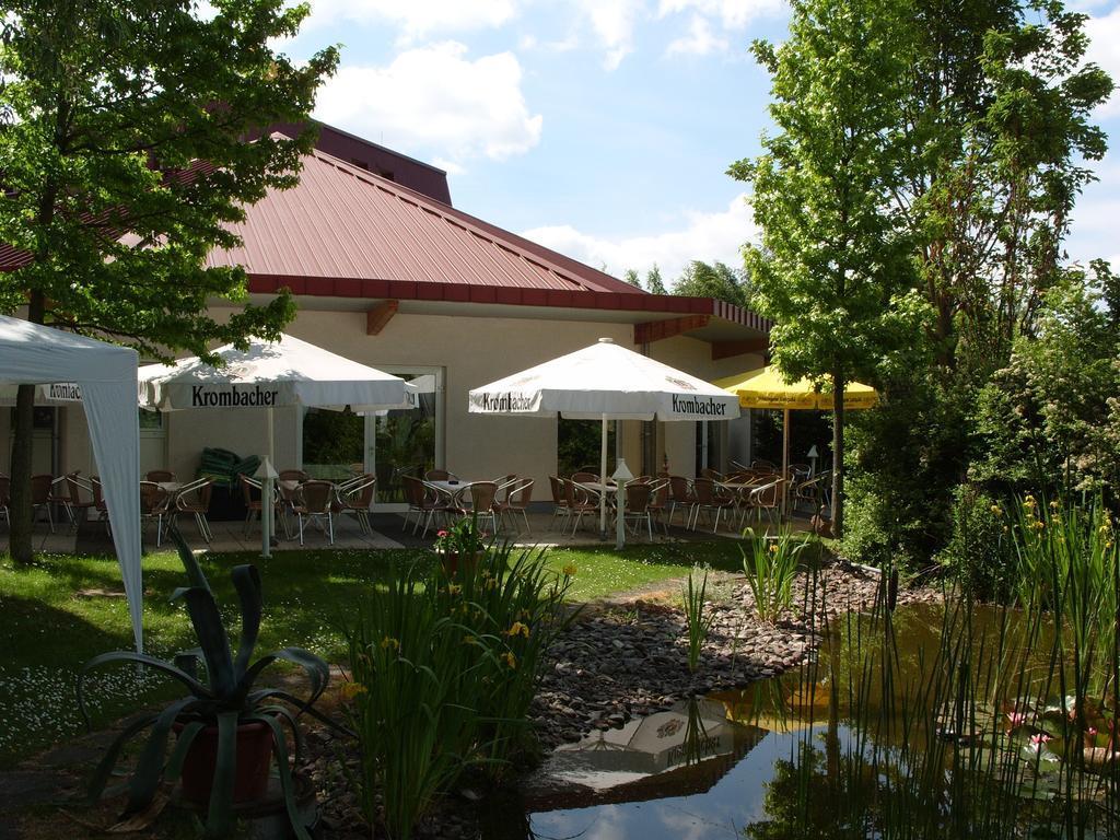 Hotel Am Tierpark Гота Экстерьер фото