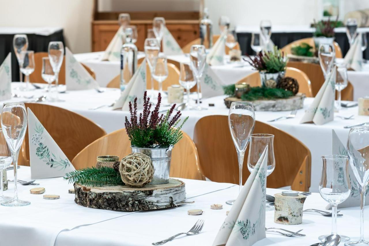 Hotel Am Tierpark Гота Экстерьер фото